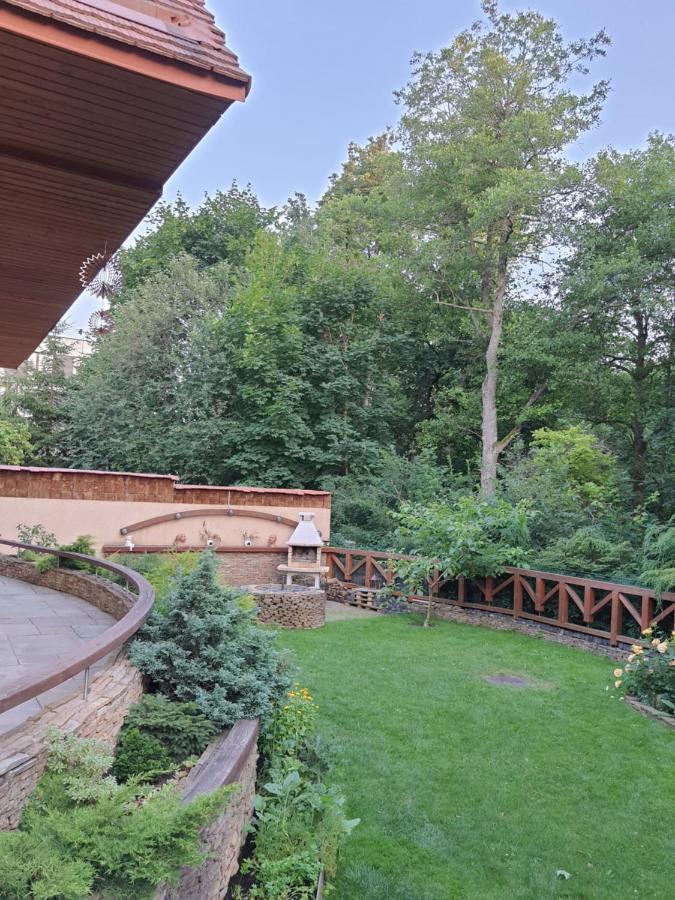 Apartamentai Hunter House Ντρουσκινινκάι Εξωτερικό φωτογραφία