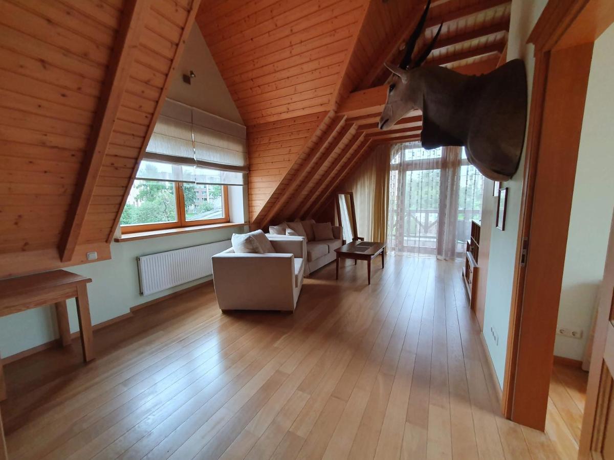 Apartamentai Hunter House Ντρουσκινινκάι Εξωτερικό φωτογραφία